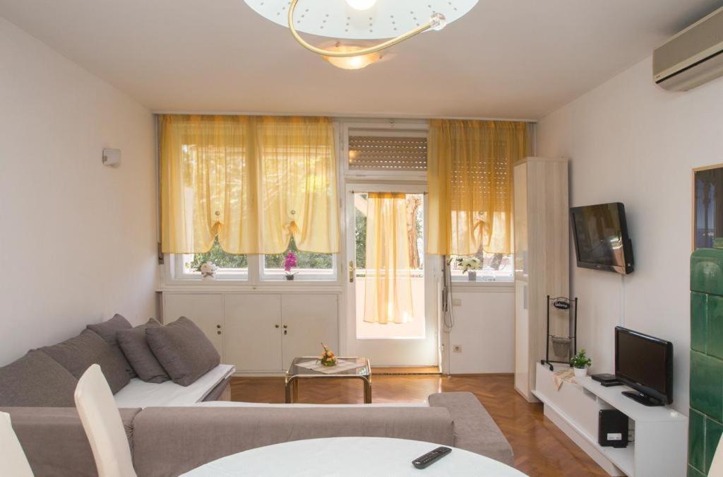 Apartments Orsula Split Bagian luar foto