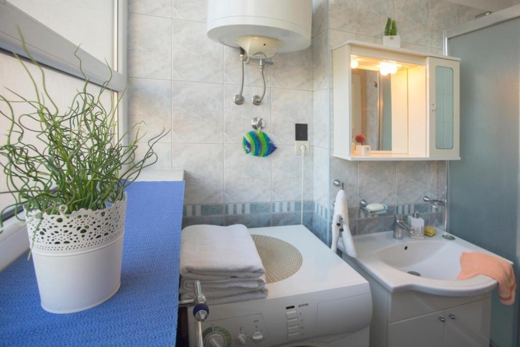 Apartments Orsula Split Bagian luar foto