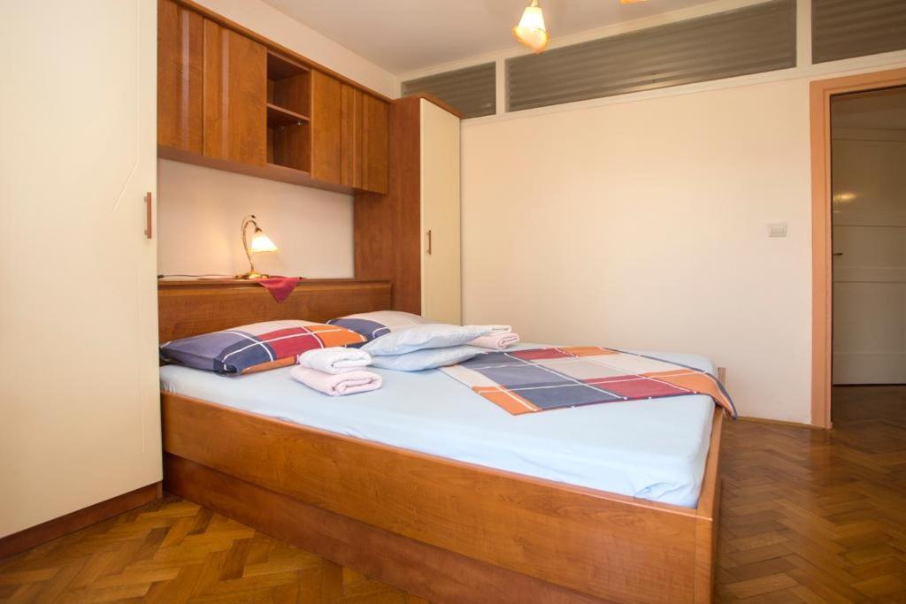 Apartments Orsula Split Bagian luar foto
